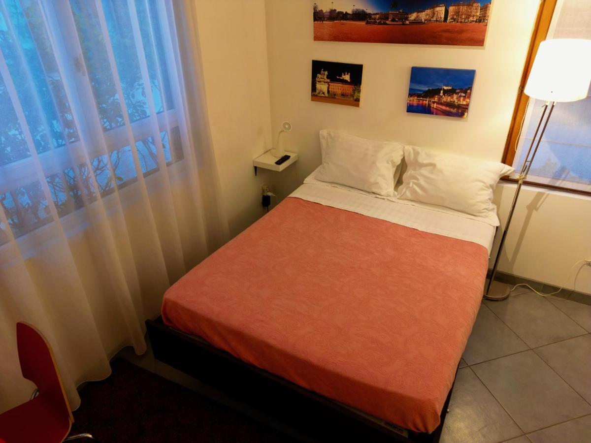 B&B "Clos Feuillat" Lyon Exterior foto